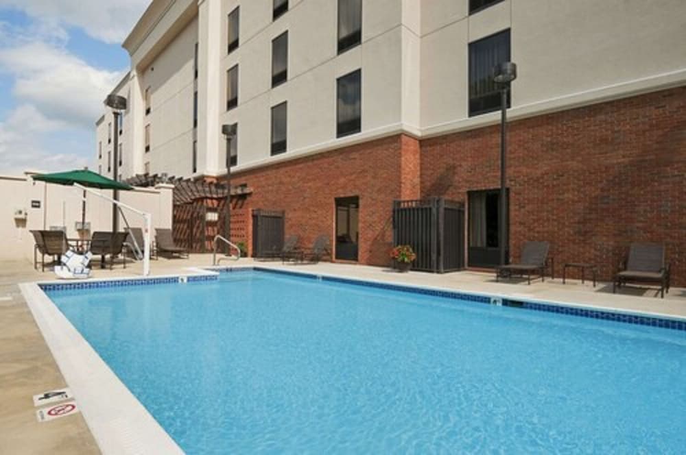 Hampton Inn Jacksonville Anniston Area - photo 42