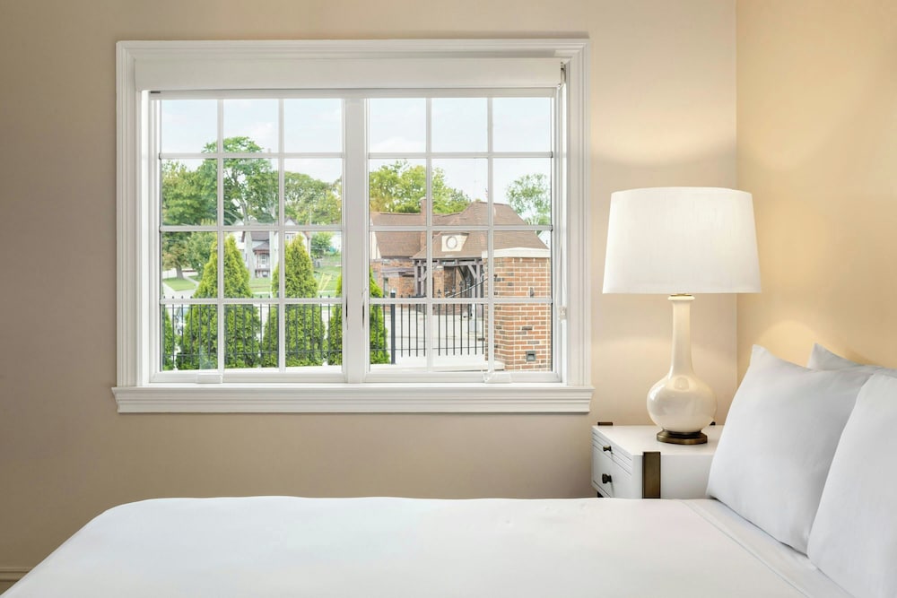 The St. Clair Inn - photo 57
