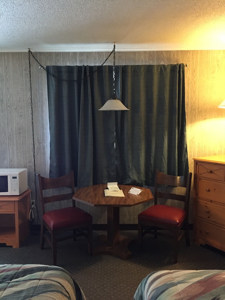 Z Bar Motel - photo 4