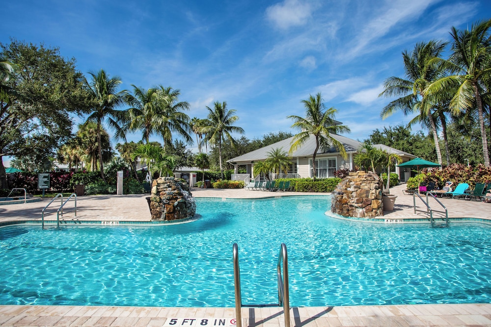 Messina Vacation Rental at Lely Resort. Spacious 3 BR 2 Bath Condo with Lake Views and Handicap Accessibility. Enjoy Community Pool Hot Tub and Proximity to Naples Beaches and Dining - photo 23