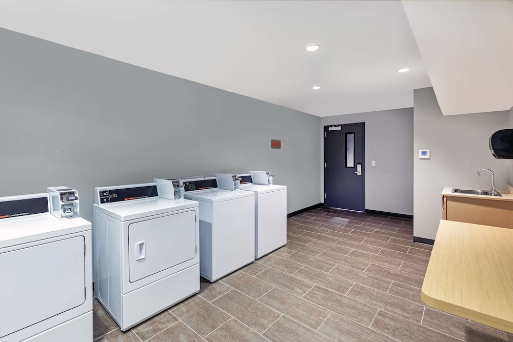 Home2 Suites by Hilton Laredo Airport - photo 22