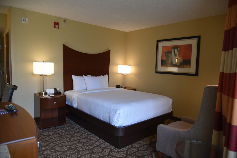 DoubleTree by Hilton Murfreesboro - photo 7