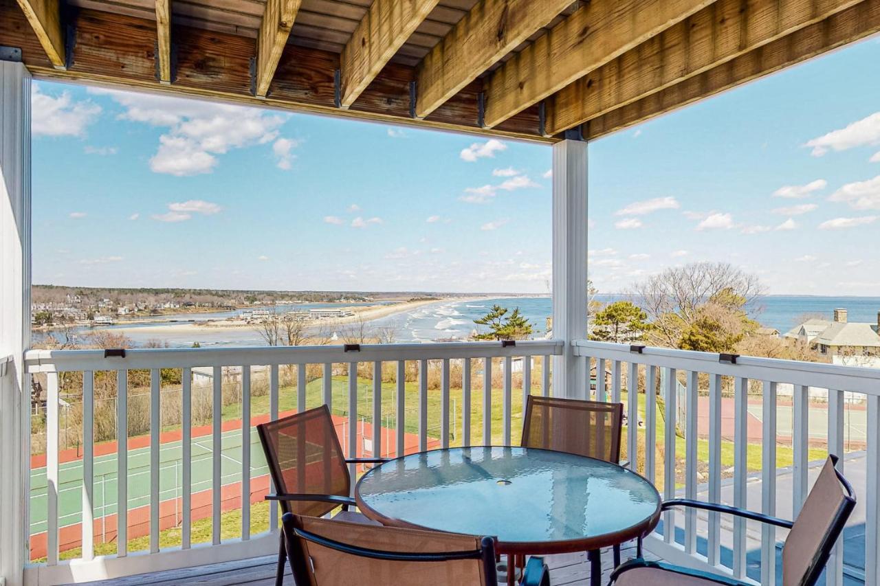 Ogunquit Beach Lookout — 4-Star Luxury Hotel in Ogunquit, United States