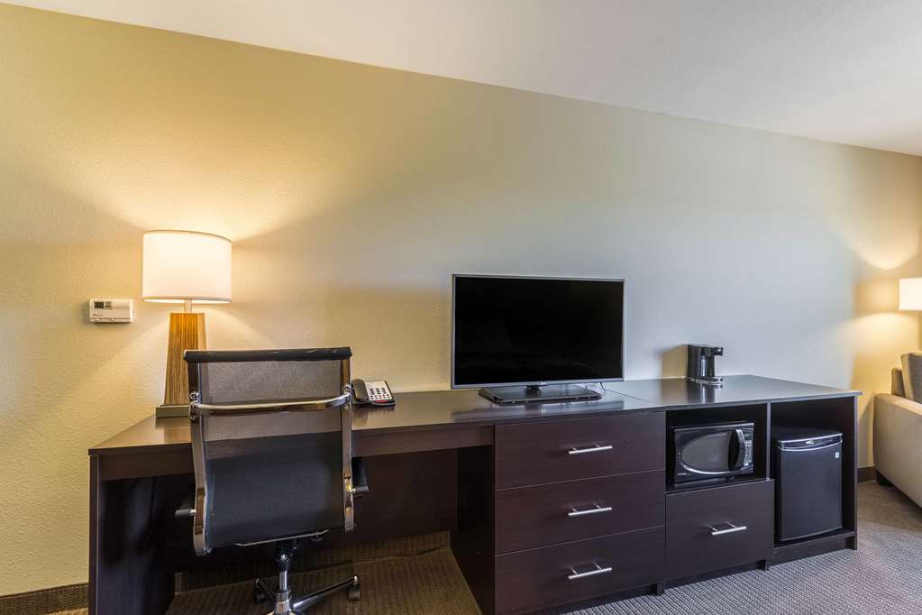 Sleep Inn & Suites Jourdanton Pleasanton - photo 6