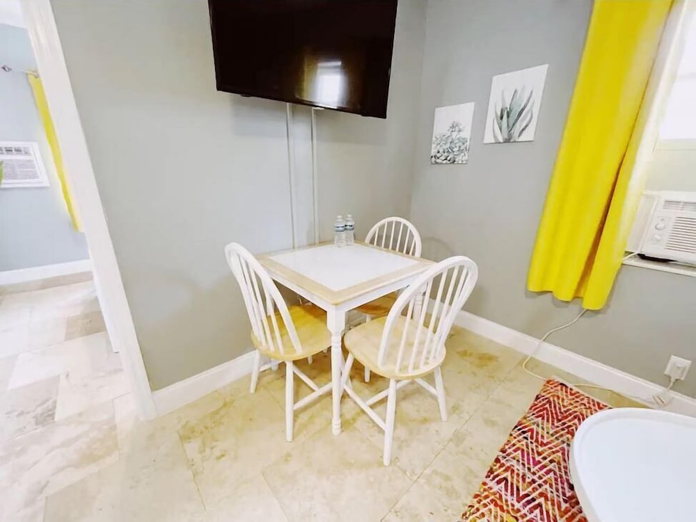 Sea Steps Suites - photo 32
