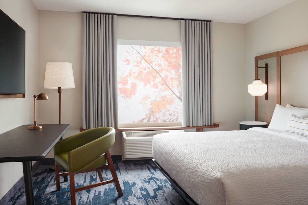Fairfield Inn & Suites by Marriott Dallas McKinney - photo 7