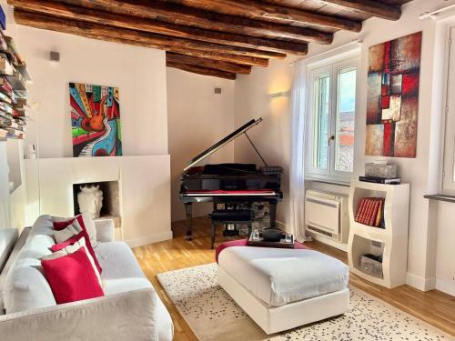 Vetrina Roma Stay in Luxury — 4-Star Luxury Hotel in Rome, Italy