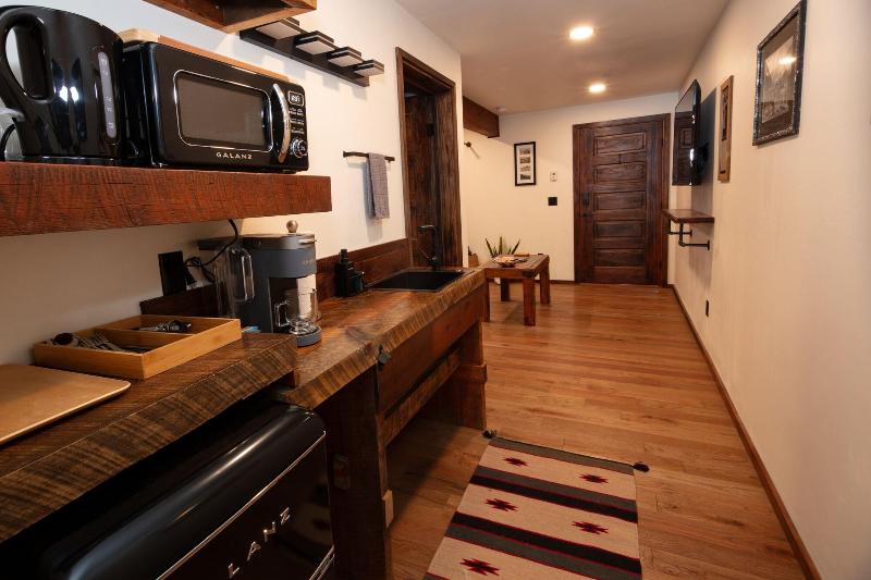 The Frenchman Suites - photo 27