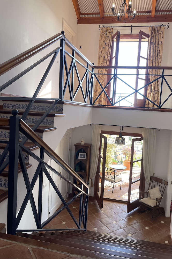 Boutique Hotel Maravilla — Benahavis — photo 2