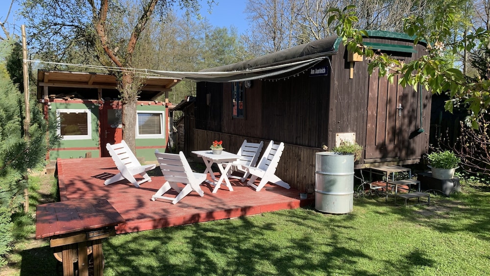 Kouzelná maringotka in Chribska, Czech Republic