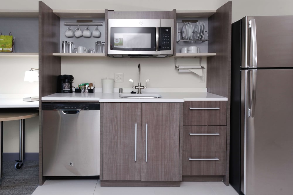 Home2 Suites by Hilton Fort Collins - photo 14