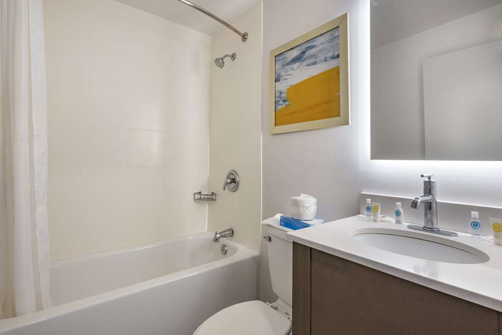 Comfort Inn Philadelphia International Airport - photo 15