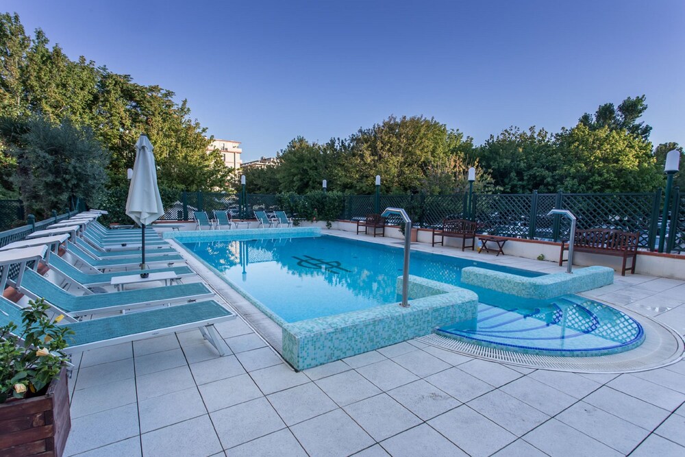 Hotel Gaby - last minute hotel in Rimini