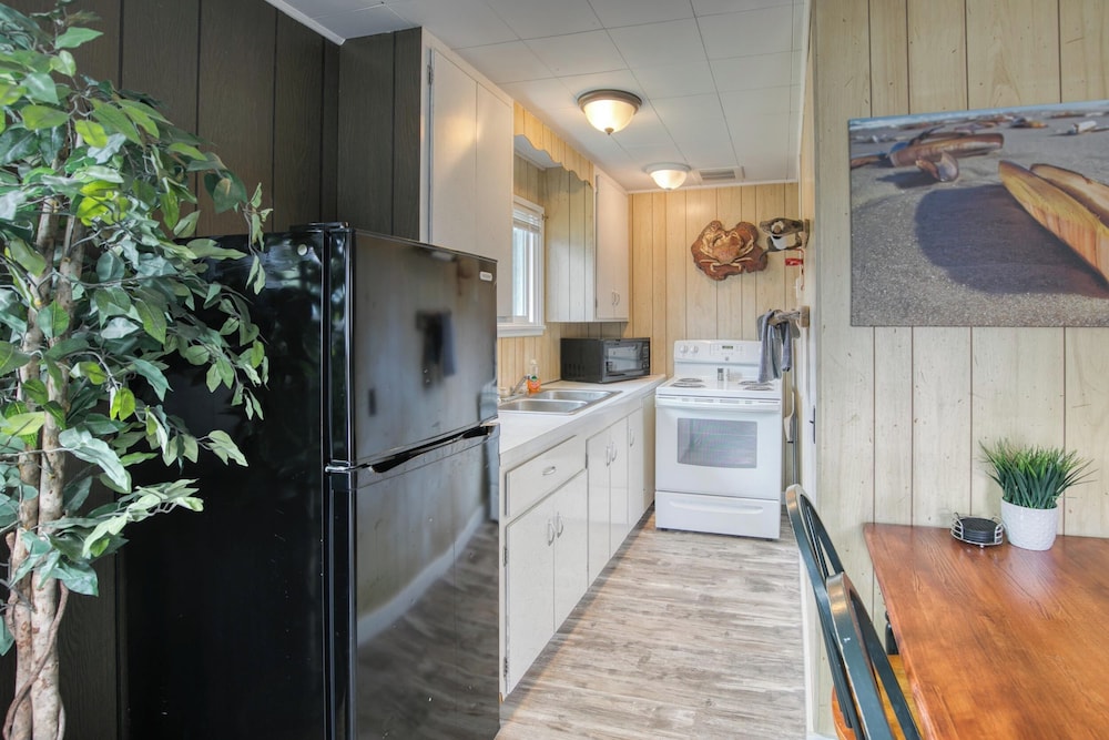 Ocean Spray Beach Resort - photo 35