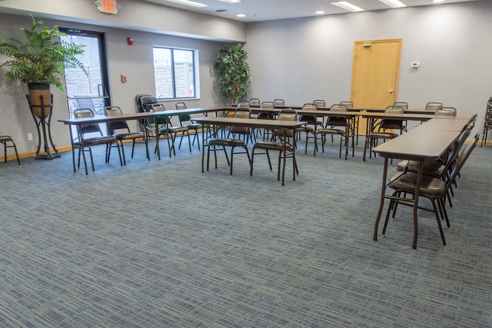Holiday Inn Express Winfield Teays Valley - photo 15