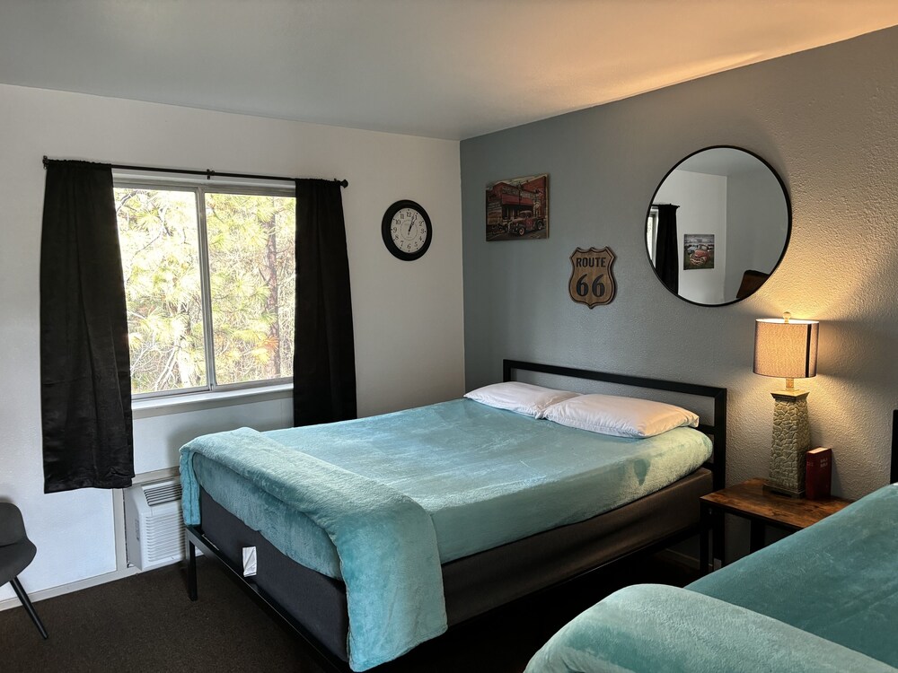 Brownsville Motel - photo 62