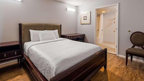 Apple Valley Inn Pigeon Forge - photo 17