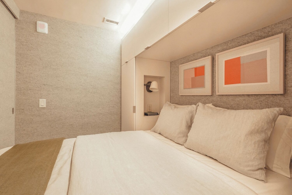 Scout Living powered by Placemakr Midtown - photo 9