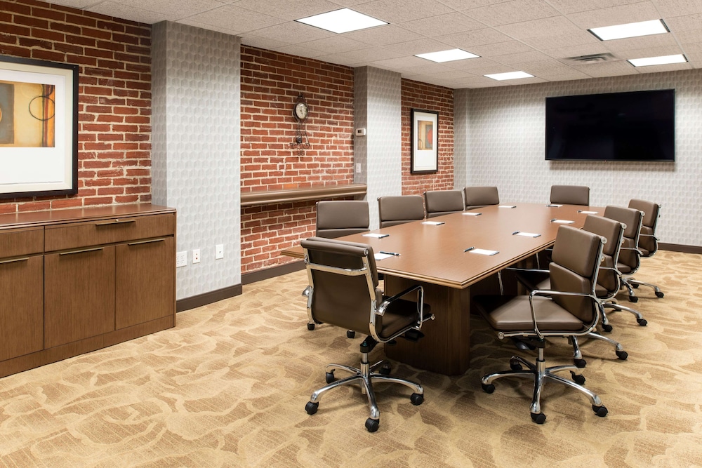 Homewood Suites by Hilton Indianapolis Downtown - photo 37
