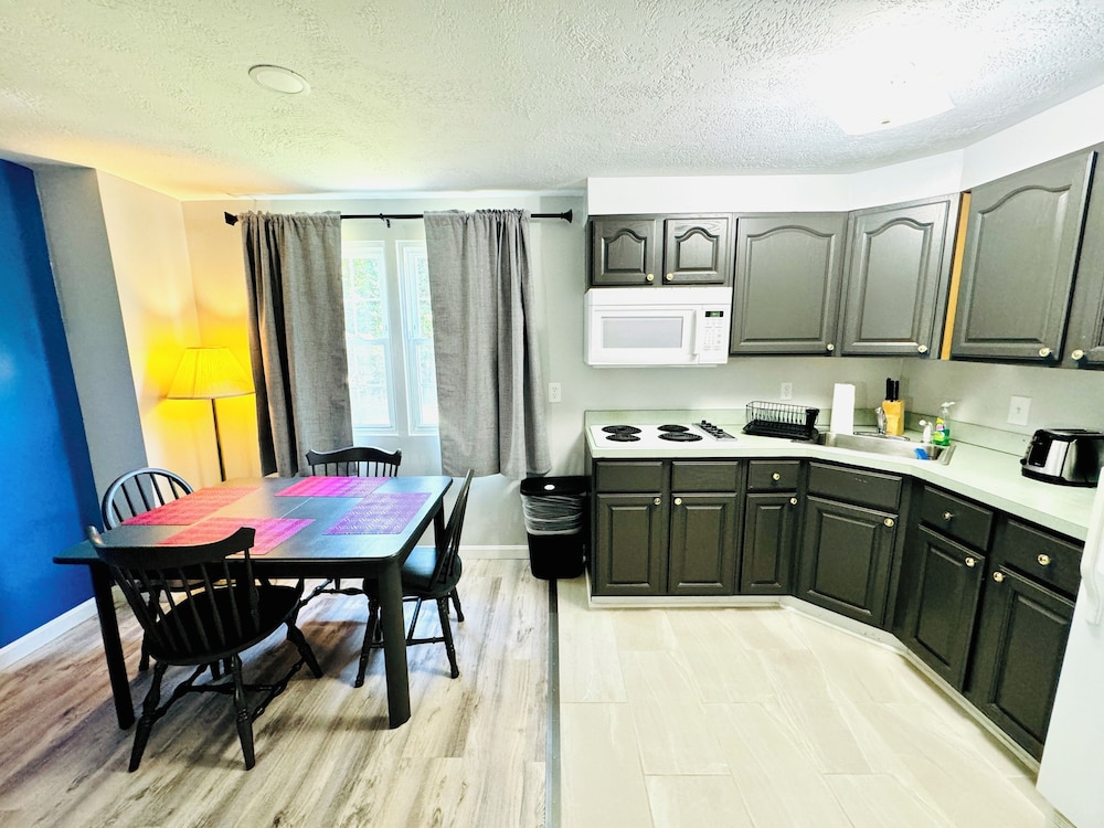 Blue Spruce Motel & Townhouses - photo 20