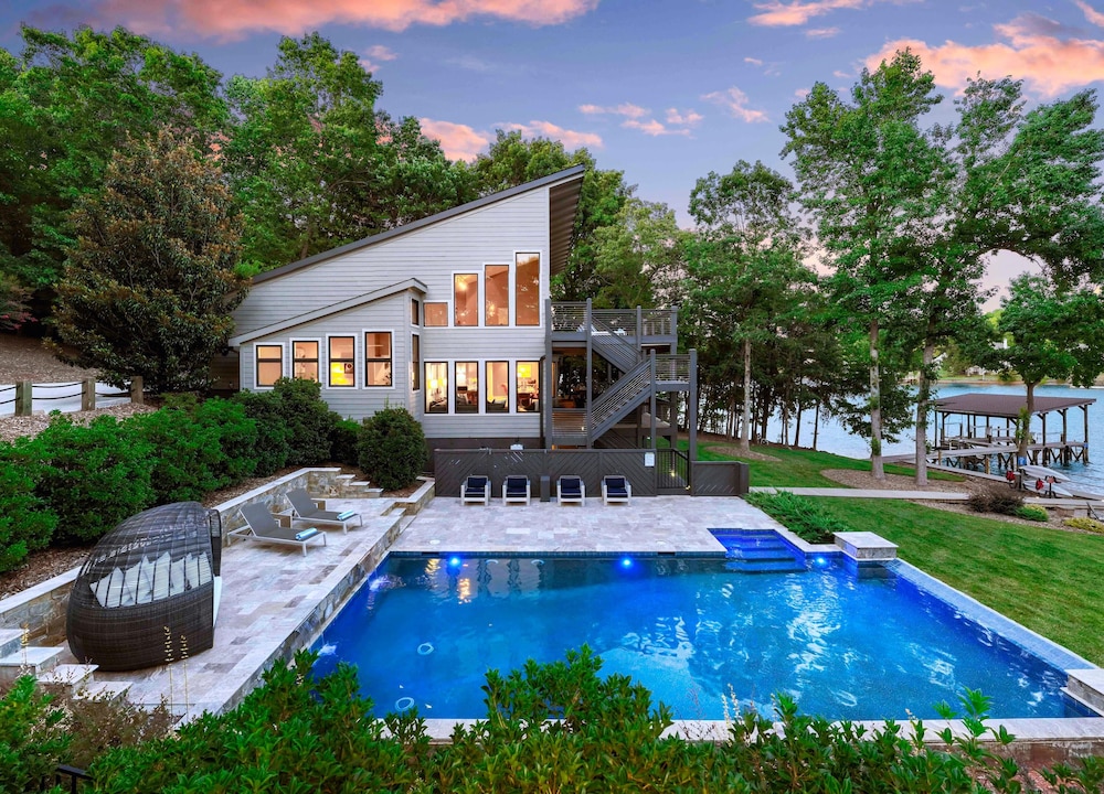 Lake Norman Getaway - photo 43