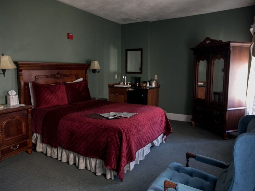 Hotel Ruby Marie - photo 13