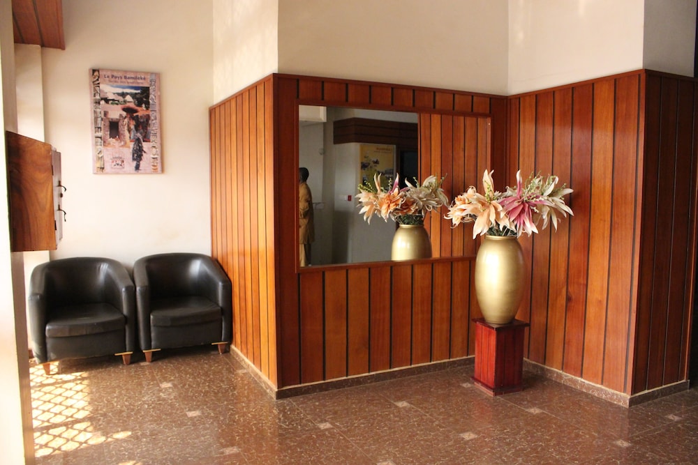 Hotel Mbouoh Star Palace — Dschang — photo 4