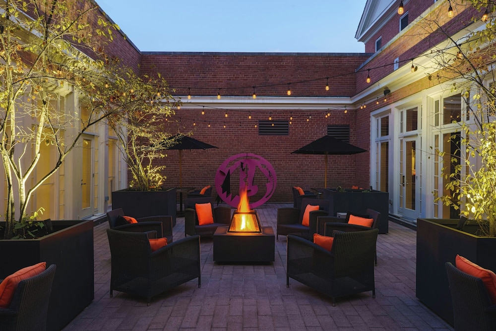 College Park Marriott Hotel & Conference Center - photo 59