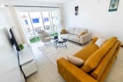 Cozy 2BR Seaview Pentahouse in Nyali Mombasa — 4-Star Luxury Hotel in Mombasa, Kenya