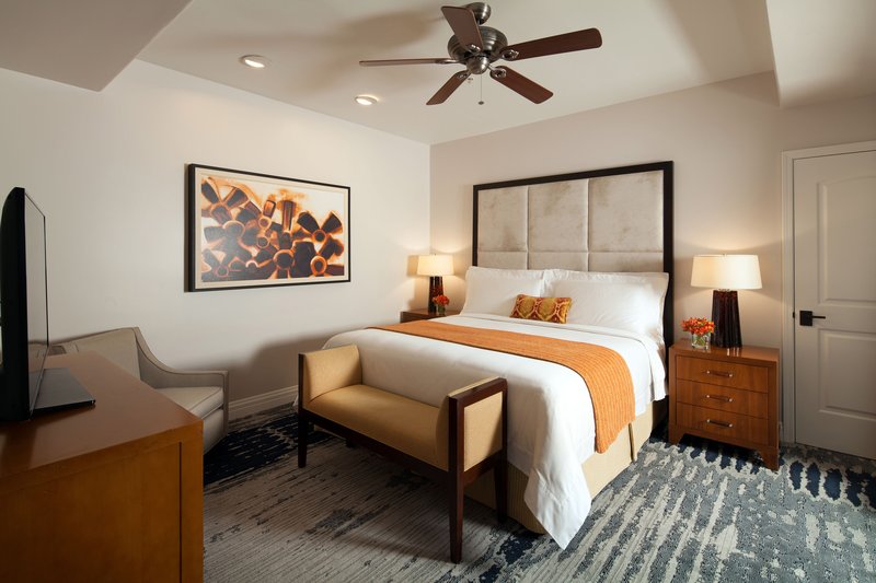 Phoenician Residences Luxury Collection Residence Club - photo 3