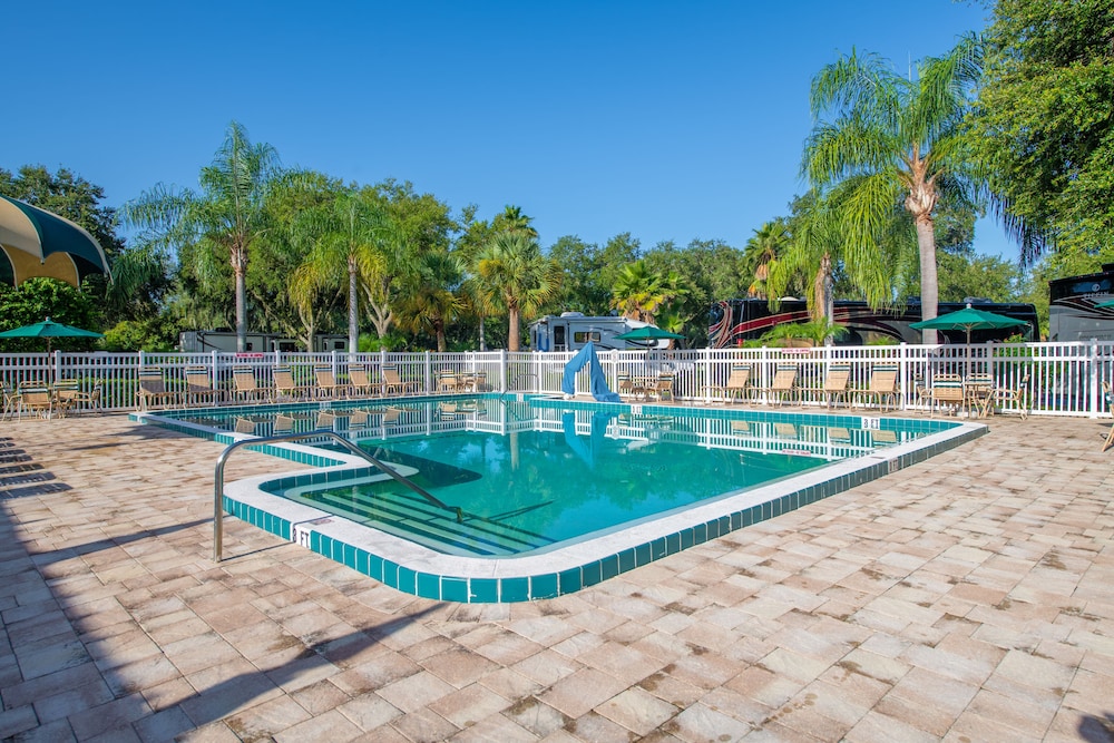 Tampa East RV Resort Campground - photo 8