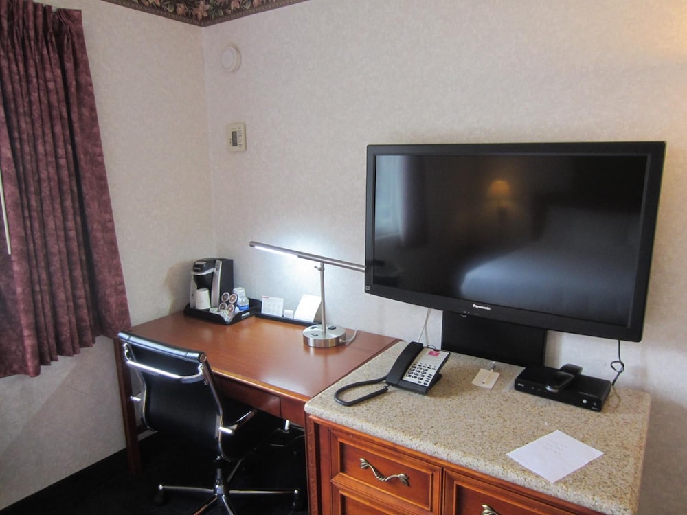 Cherry Orchard Inn - photo 25