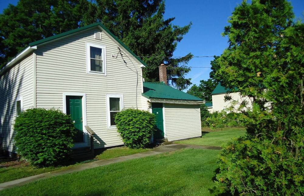 Adirondack Inn - photo 21