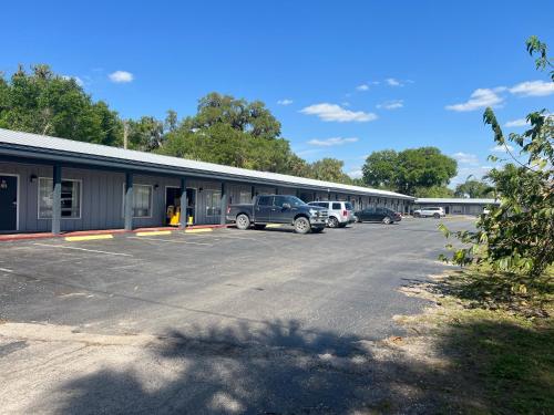 LaBelle Motel - photo 14