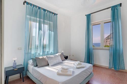 L'Ebbrezza di mare — 4-Star Luxury Hotel in Meta, Italy