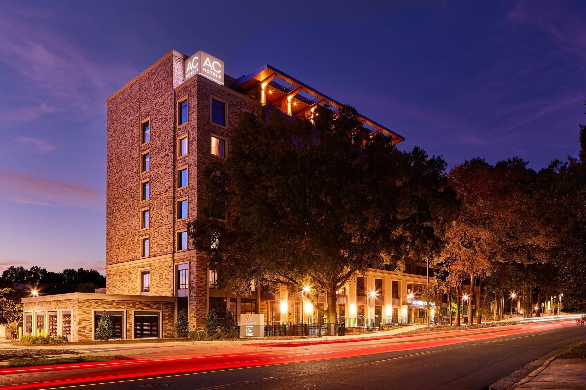AC Hotel by Marriott Charlotte SouthPark - photo 17