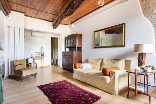 Adelaide al Borgo. — 4-Star Luxury Hotel in Castelnuovo Di Porto, Italy