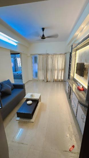 2BHK Apartment in Malad by Florastays