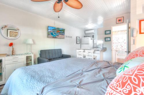 Tropic Terrace Suite #49 Beachfront Resort - photo 5