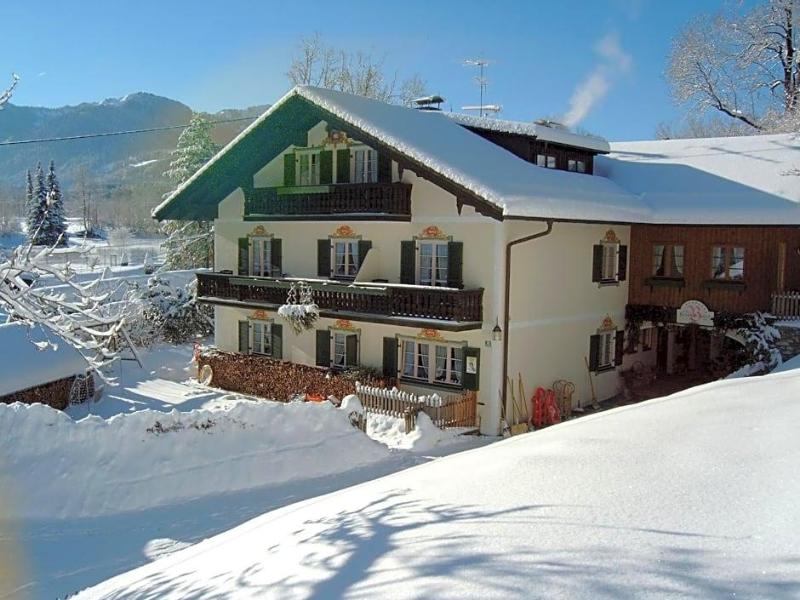 Landhaus Benediktenhof — 4-Star Luxury Hotel in Wackersberg, Germany
