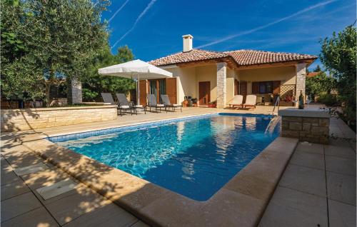 Stunning Home In Sisan With Wifi — 4-Star Luxury Hotel in Liznjan, Croatia