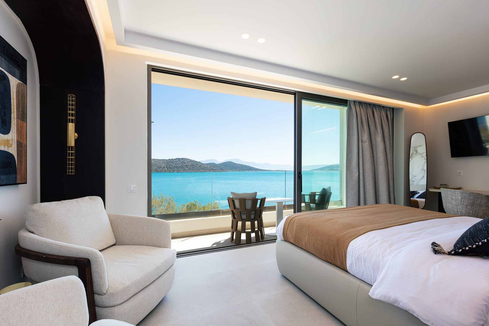 Naiades Beach Boutique Hotel - carbon neutral hotel in Elounda