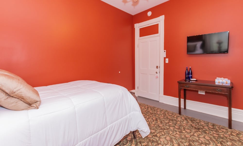 Historic Hotel Broadalbin - photo 12