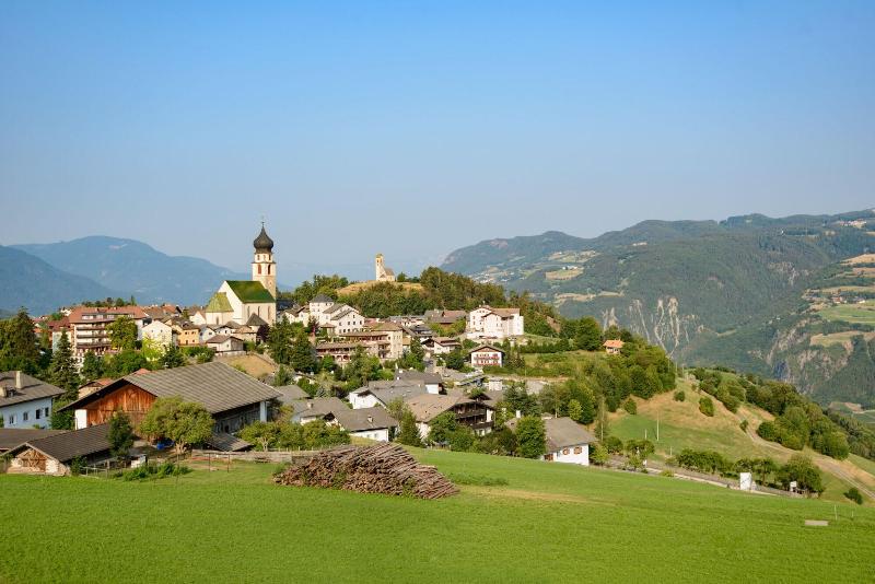 Hotel Emmy five elements - carbon neutral hotel in Fie Allo Sciliar