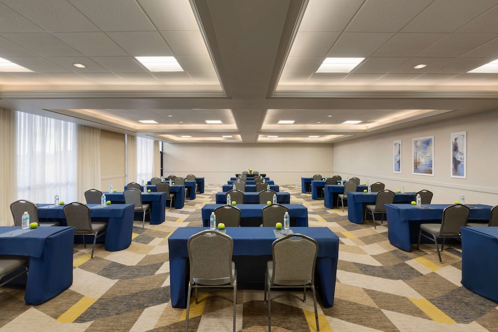 Hilton Fort Collins - photo 50