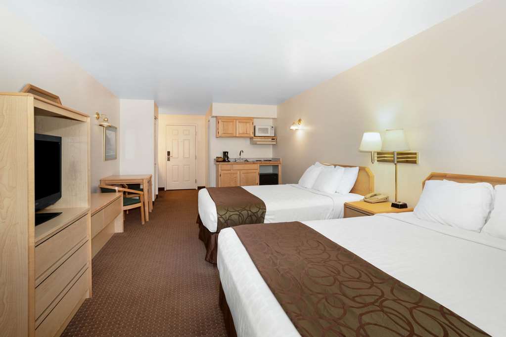 Inn at Lander Travelodge by Wyndham - photo 23