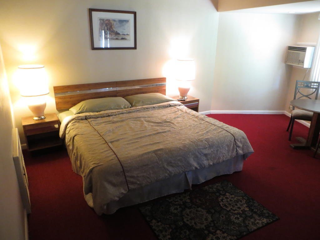 The Wesley Inn Motel - photo 2