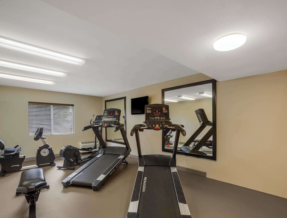 MainStay Suites Savannah Midtown - photo 27