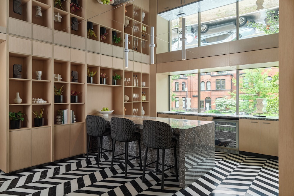 Hotel AKA Washington Circle - photo 2