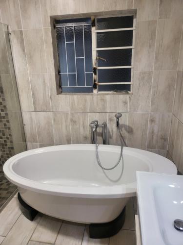 Limewood Deluxe 1 - last minute hotel in Unknown City